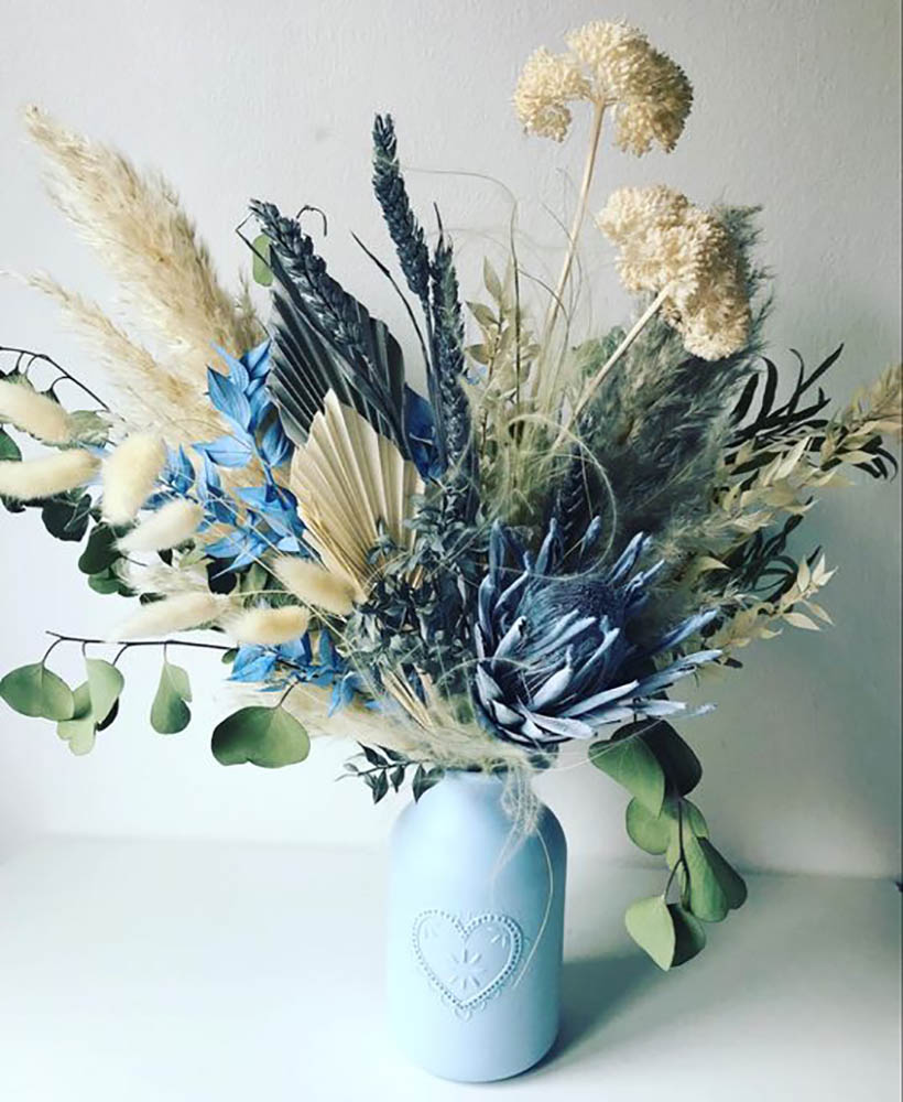 Sea and Silk_Spring Decor Pop of Blue